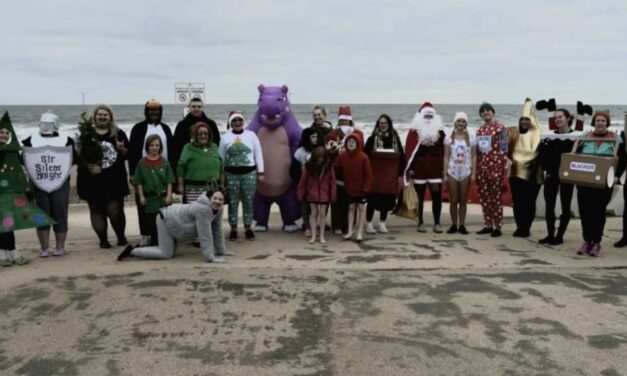 Blyth Lifeguard & Swimming Club Annual Christmas Day Dip 2025